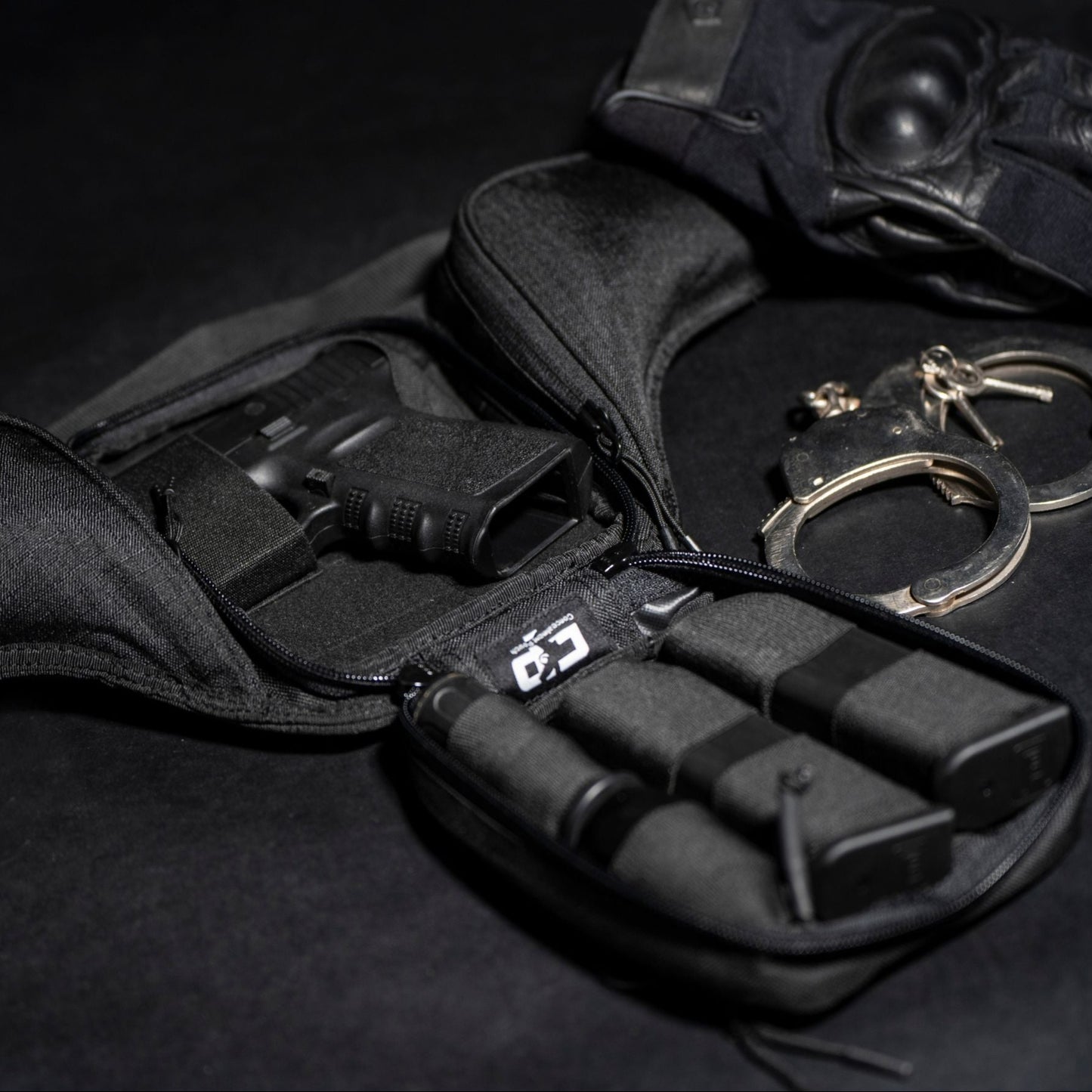פאוץ' טקטי להסתרת אקדח NEMEA 2.0 | Pentagon Tactical - PENTAGON - פאוץ' טקטי להסתרת אקדח NEMEA 2.0 | Pentagon Tactical - Time to EDC.com -