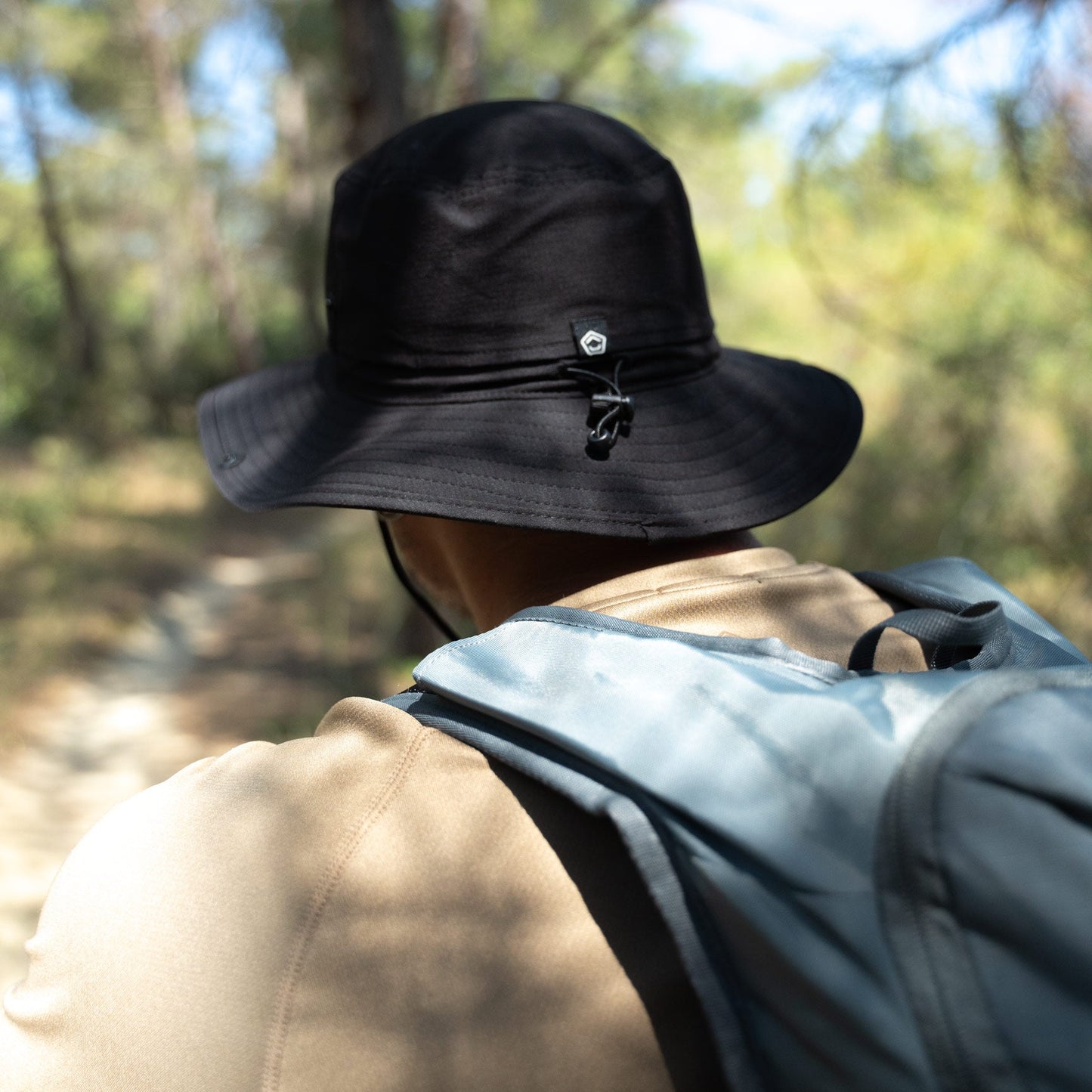 כובע Roo Safari Bush Hat – פאנלי רשת לאוורור בצידי הכובע | timetoedc.com