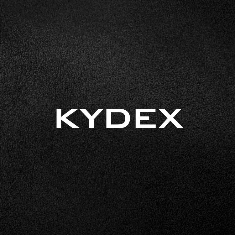 תמונה המציגה את המילה KYDEX על רקע טקסטורת פולימר שחור – מייצגת נרתיקי Kydex לאקדחים, חומר תרמופלסטי עמיד בפני חום, שחיקה ולחות, המתאים לייצור נרתיקים טקטיים לנשק מוסתר או גלוי | timetoedc.com