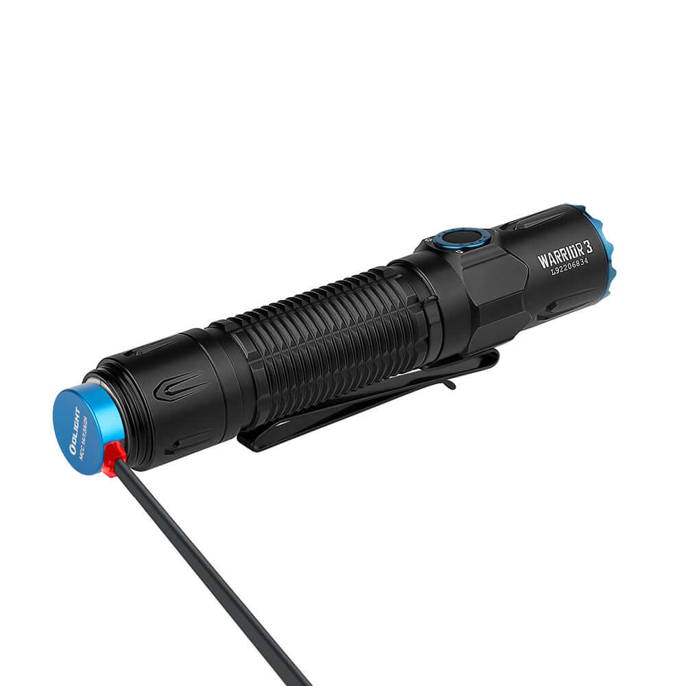 פנס טקטי EDC WARRIOR 3S מבית OLIGHT צבע שחור -  OLIGHT -  Olight Warrior 3S - פנס טקטי עוצמתי עם עד 2300 לומן -  Time to EDC.com -  